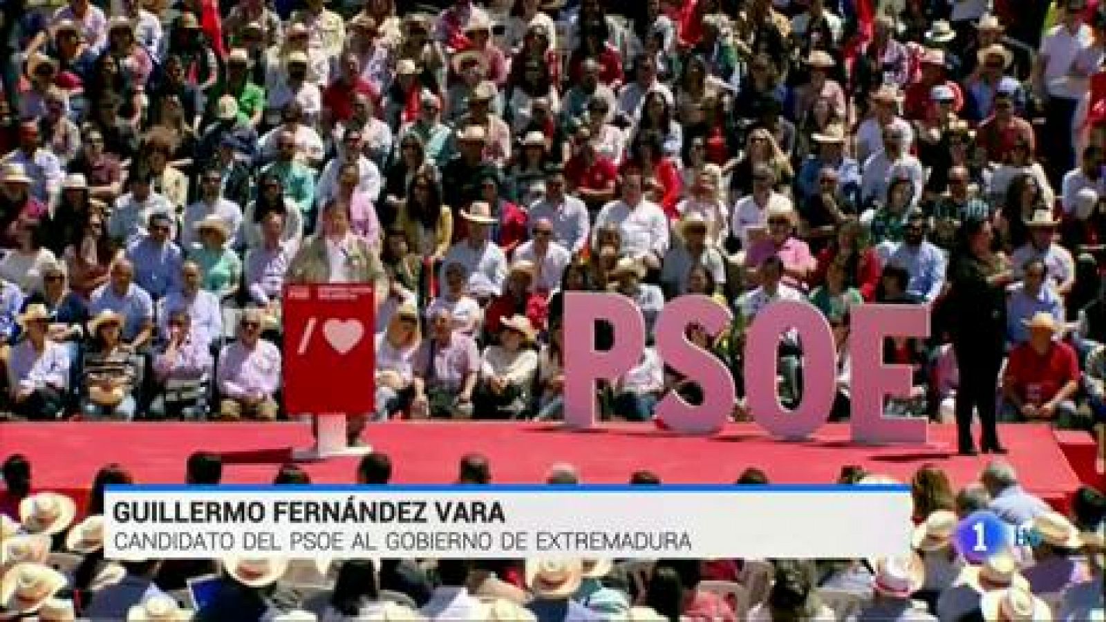 Fernández Vara llama a las mujeres a parar los pies a los "machos de mierda"