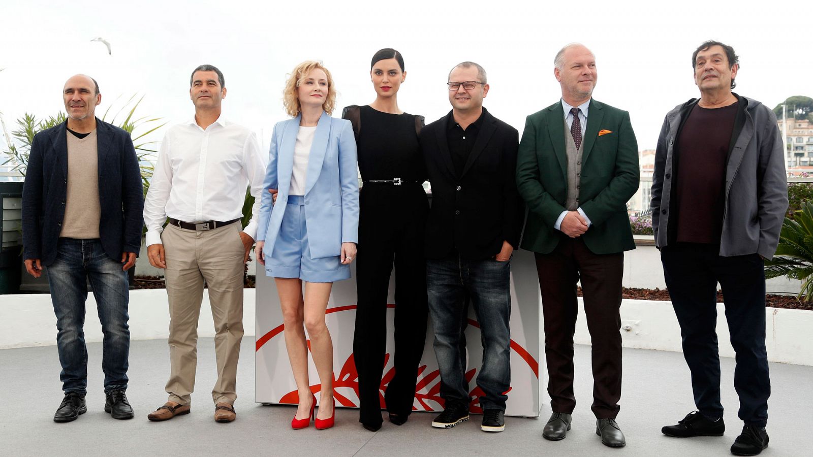 Telediario 1: El silbo gomero se escucha en Cannes gracias a la película 'Gomera' | RTVE Play