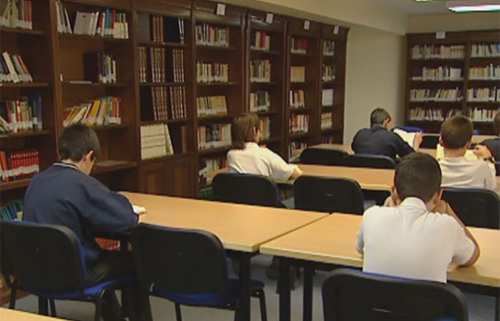 Los alumnos de primero de Bachillerato con tres o cuatro suspensos no podrán pasar a segundo | Ver