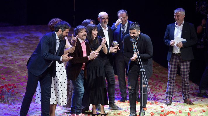 'La ternura' triunfa en los premios Max 2019