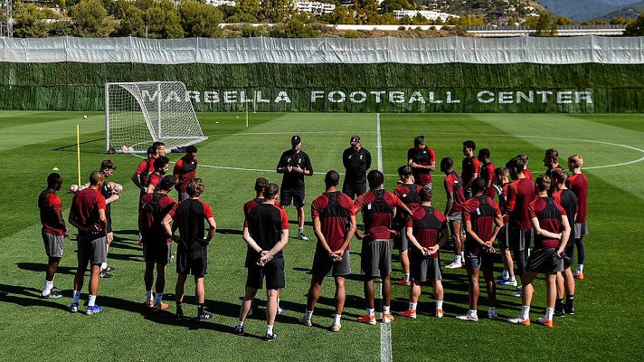 Telediario 1 - El Liverpool prepara la final de Champions en Estepona