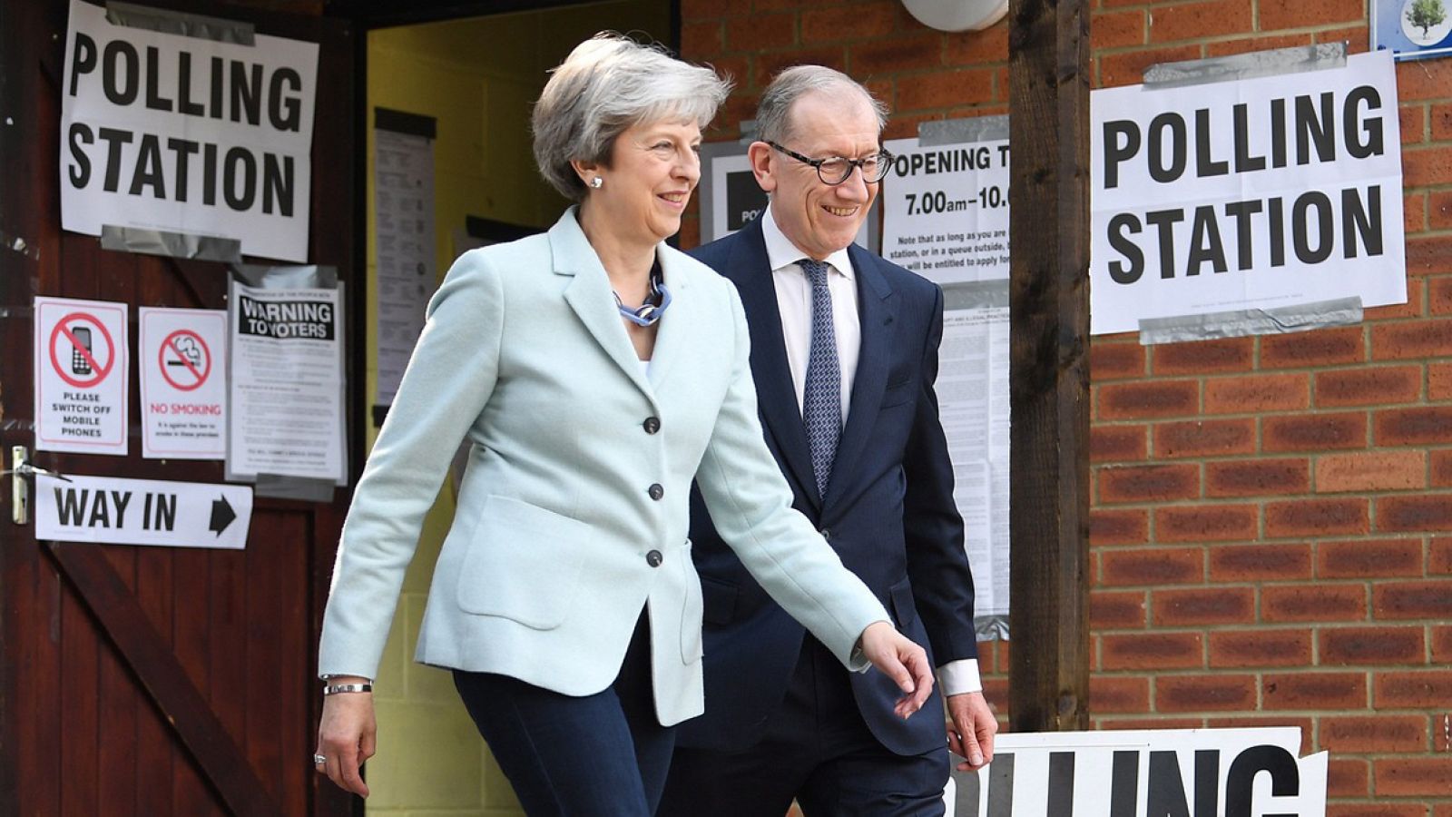 Telediario matinal en cuatro minutos - 24/05/2019