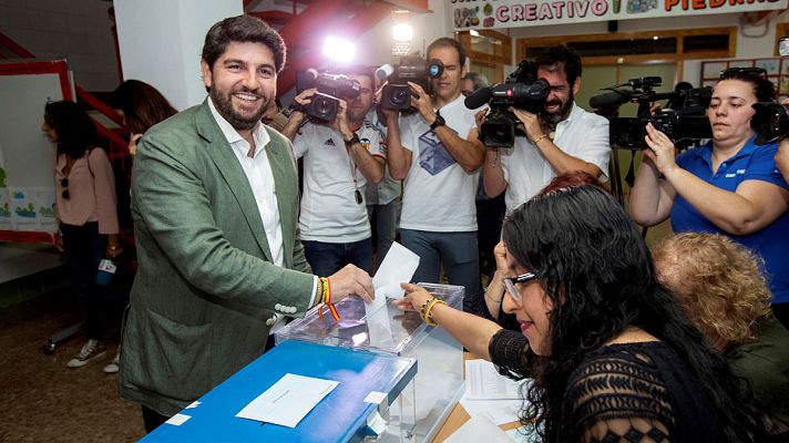 Telediario 1 - El PP se disputa el liderazgo de sus feudos históricos ante la subida de PSOE, Cs y Vox