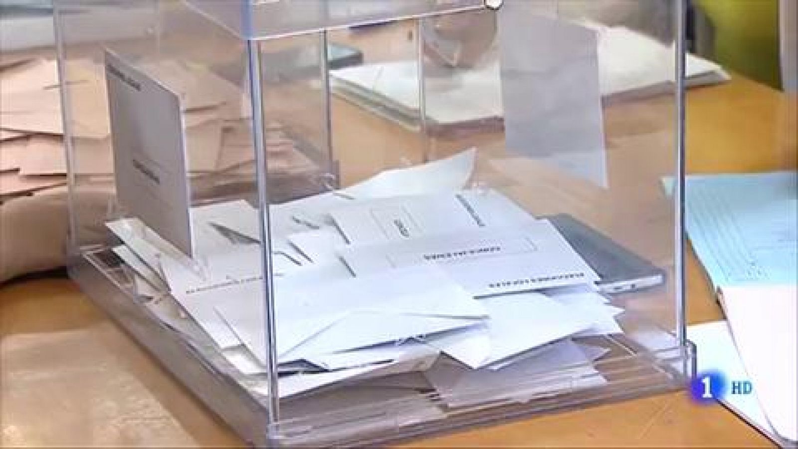 Elecciones autonómicas y municipales 26M | Discusión entre ERC y Vox por una camiseta, confusión con las urnas y otras anécdotas
