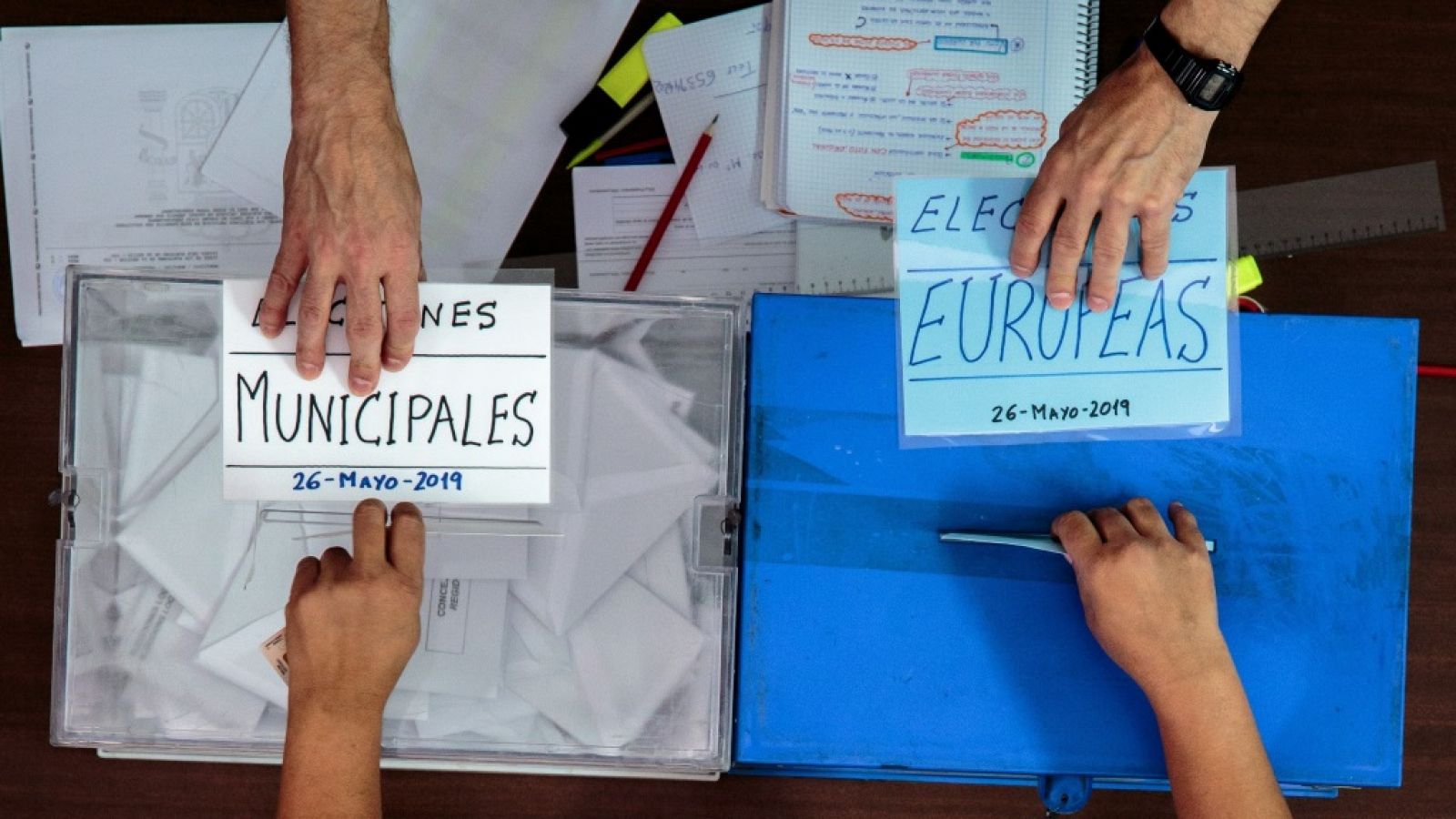 L'informatiu - Comunitat Valenciana: L'Informatiu - Comunitat Valenciana - Especial Elecciones 26-M (1) | RTVE Play