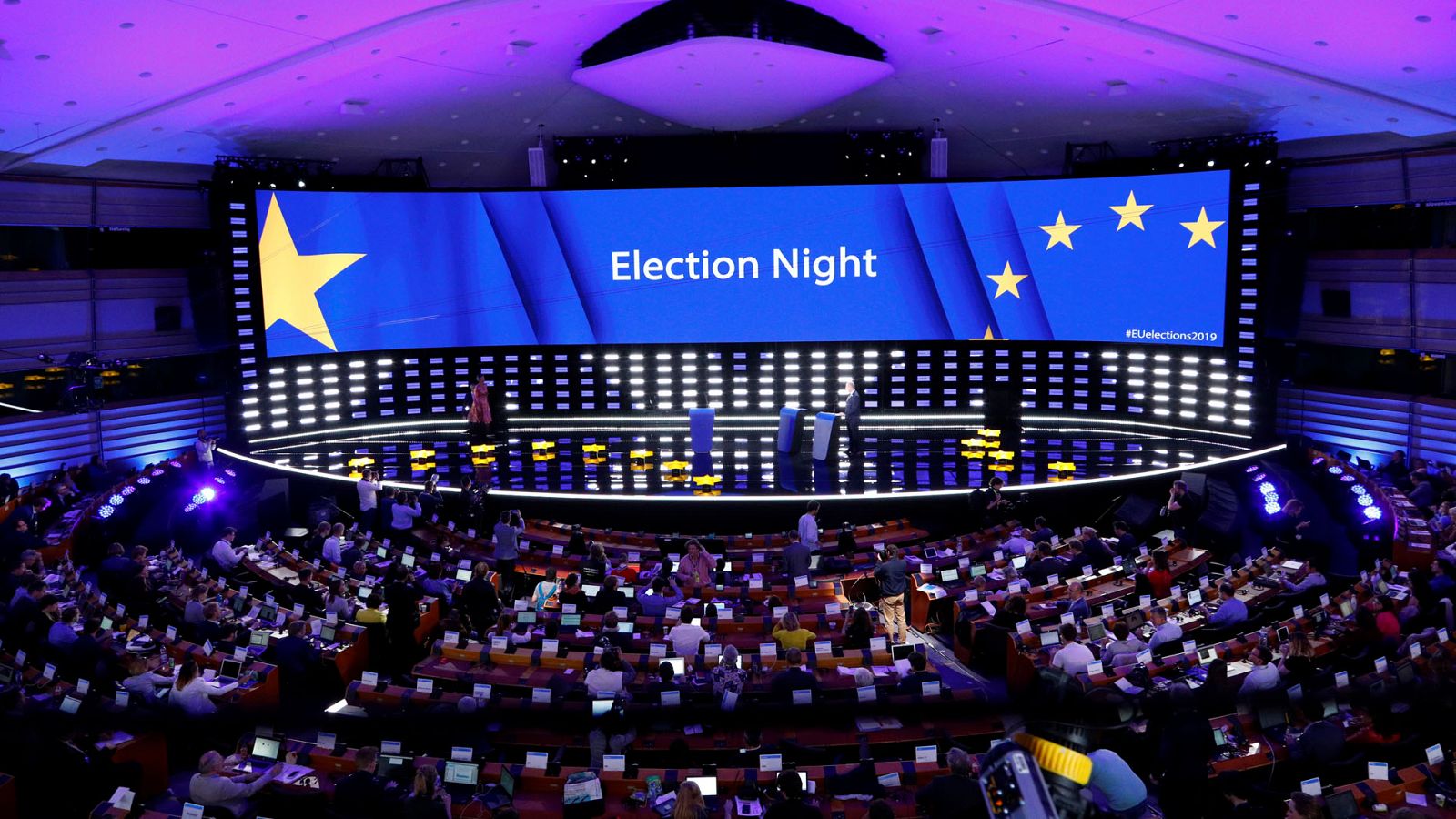 El PP europeo y los socialdemócratas pierden la mayoría absoluta del Parlamento Europeo