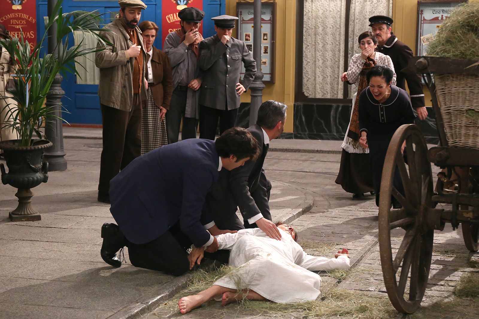 Agustina intenta suicidarse | Ver