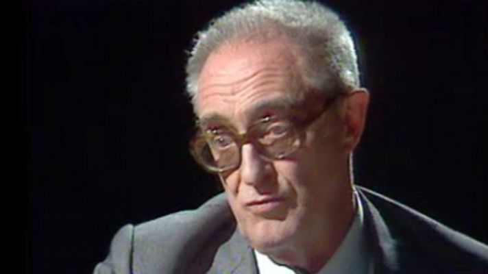 Autorretrato - José Luis Sampedro