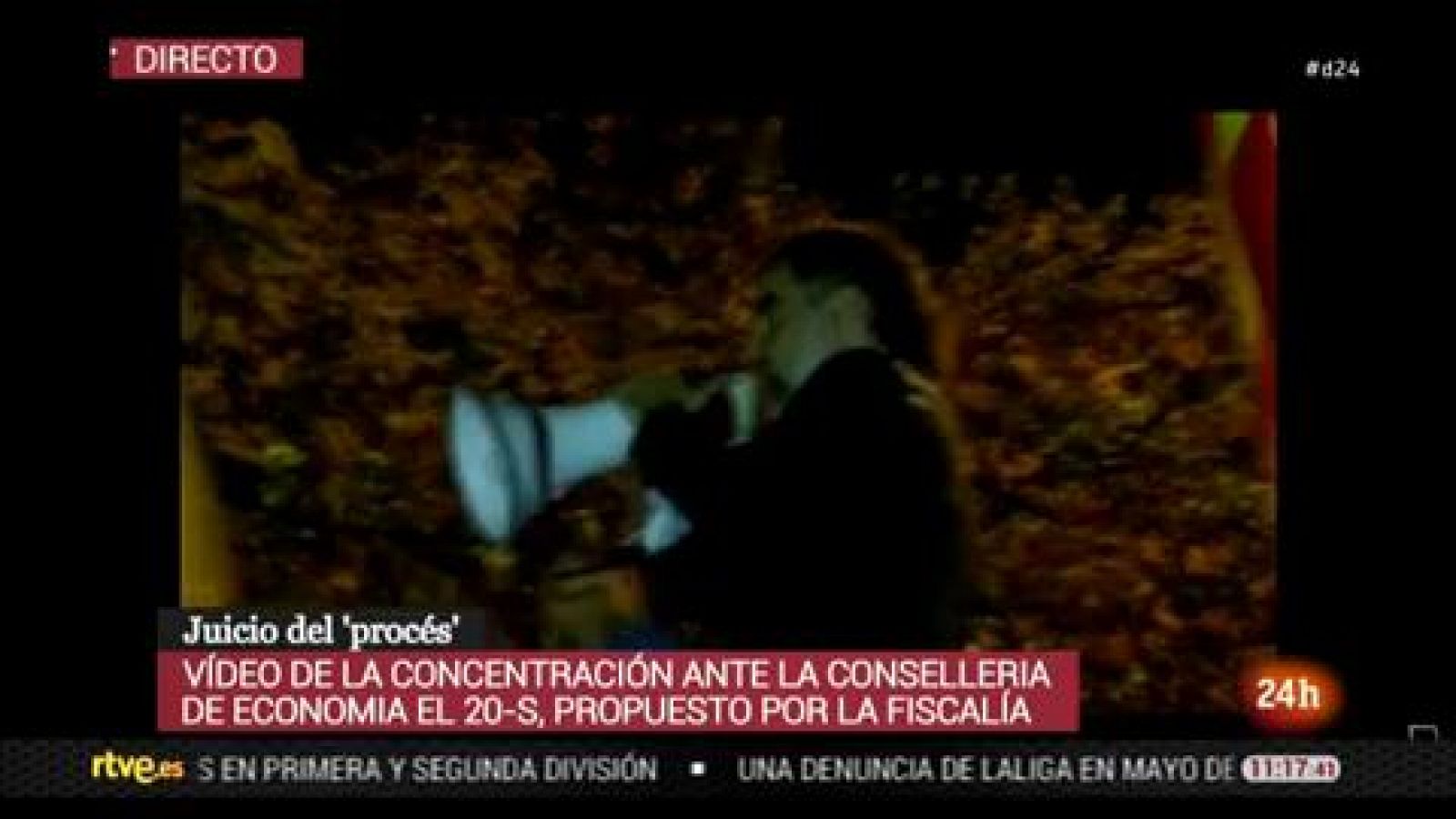 Vídeo propuesto por la Fiscalía donde se ve a 'los Jordis' subidos a un coche de la Guardia Civil frente a Economía