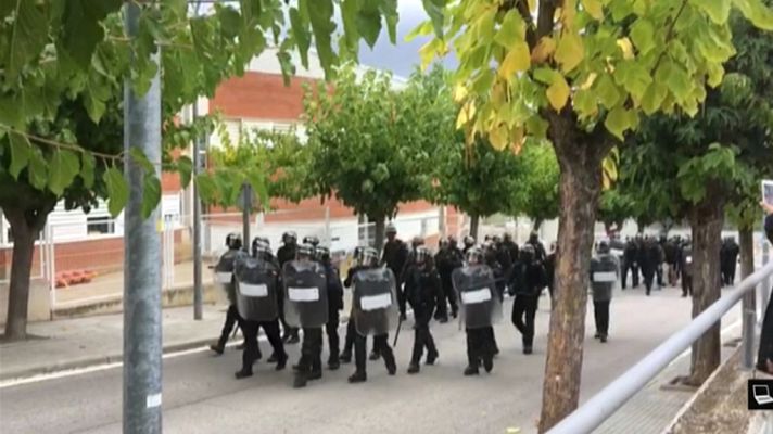 Informativo 24h - Un agente es agredido cuando se encontraba en el suelo en Sant Esteve de Sesrovires