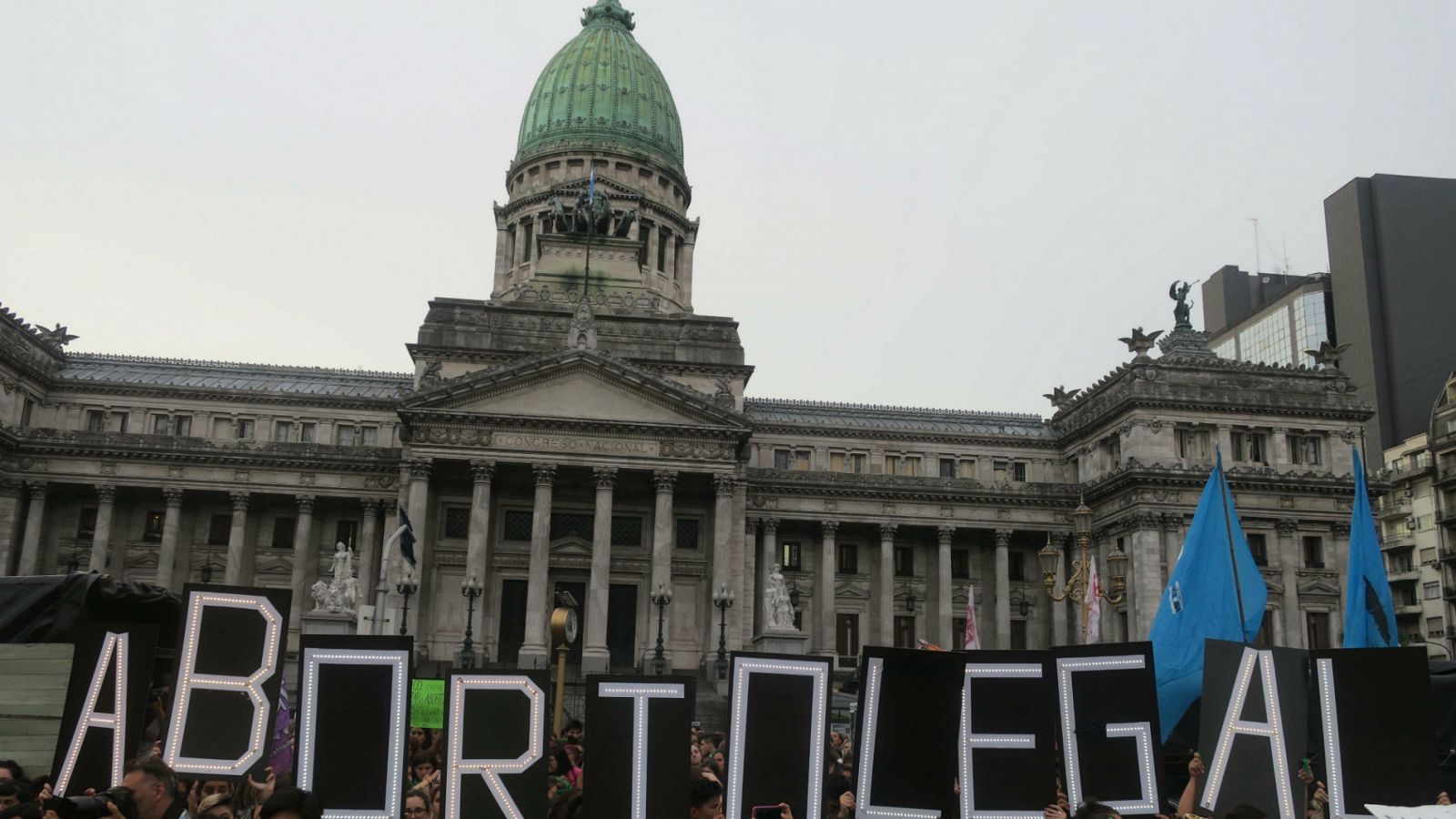 Aborto Argentina | Argentina vuelve a debatir la despenalización del aborto - RTVE.es
