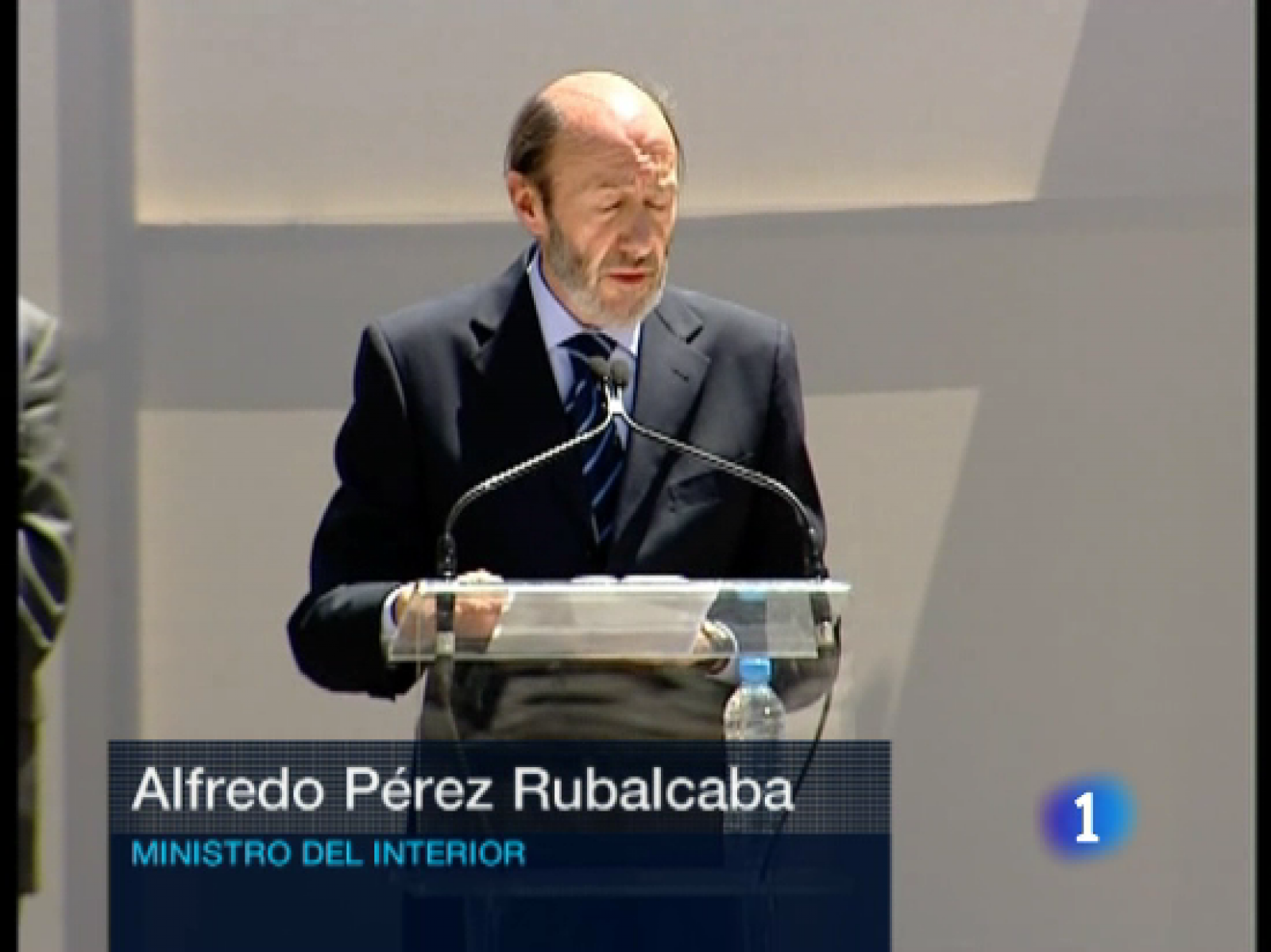 Sin programa: Rubalcaba, con las víctimas | RTVE Play