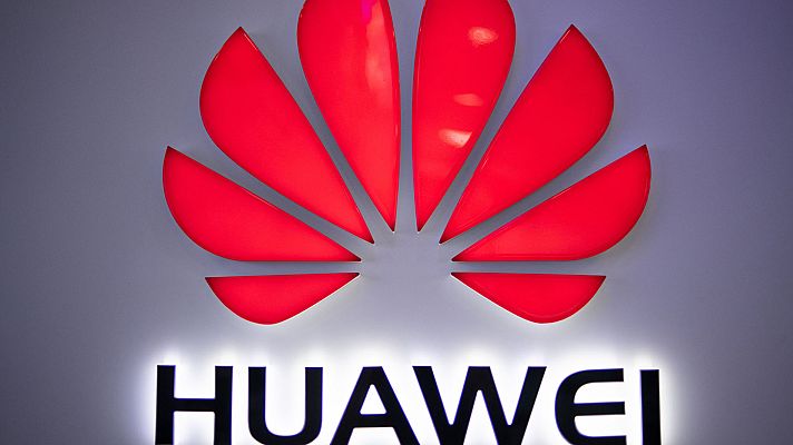 Telediario 1 - Huawei ha presentado una nueva moción para que se declare inconstitucional el veto a sus productos