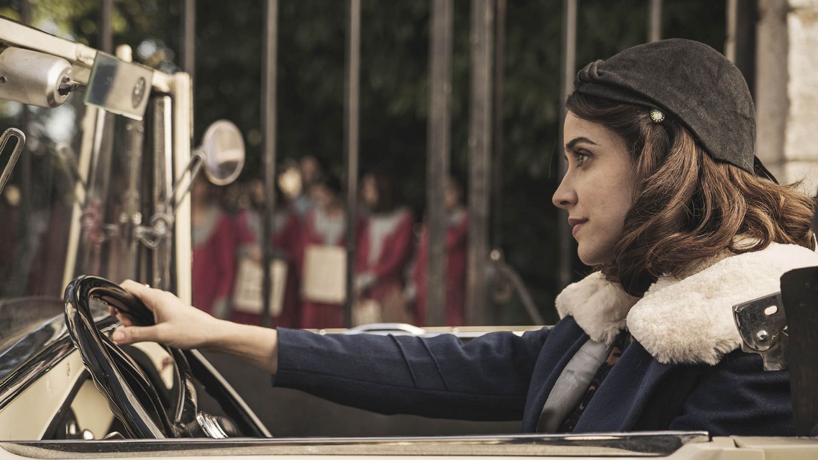 Macarena García: "La mirada tan libre de Teresa ayuda a Macarena a sentirse empoderada"