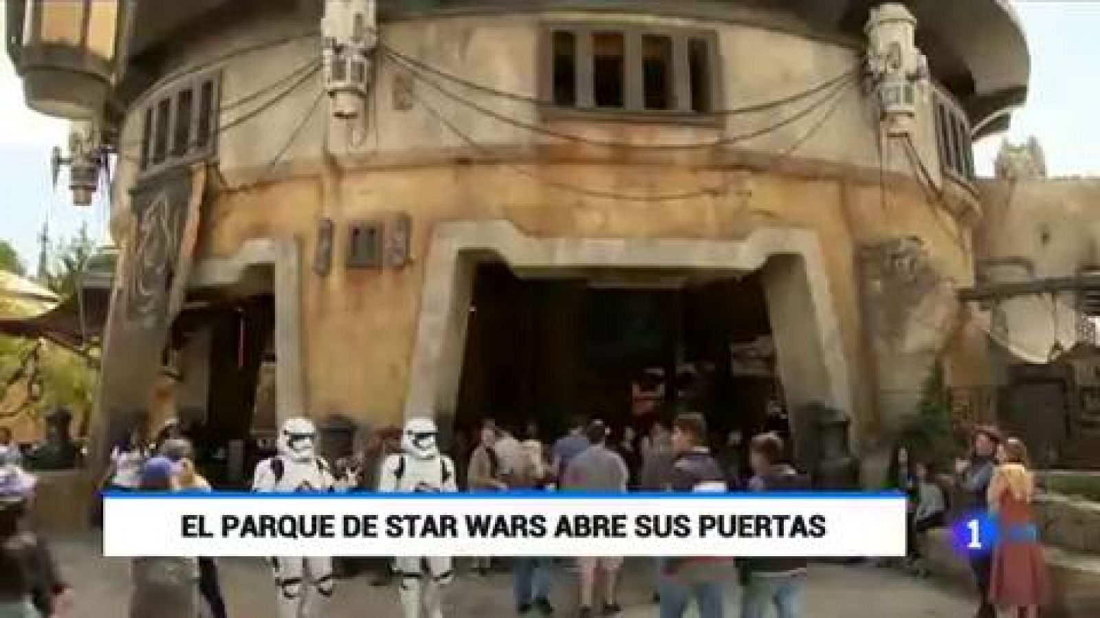 Telediario 1: El parque de 'Star Wars' abre sus puertas en California | RTVE Play