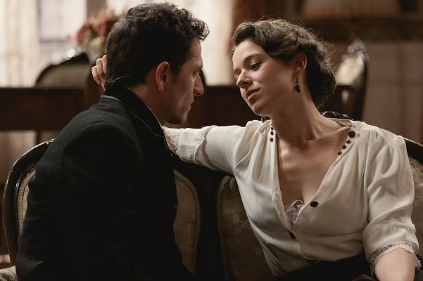 Acacias 38 - Genoveva seduce a Antoñito