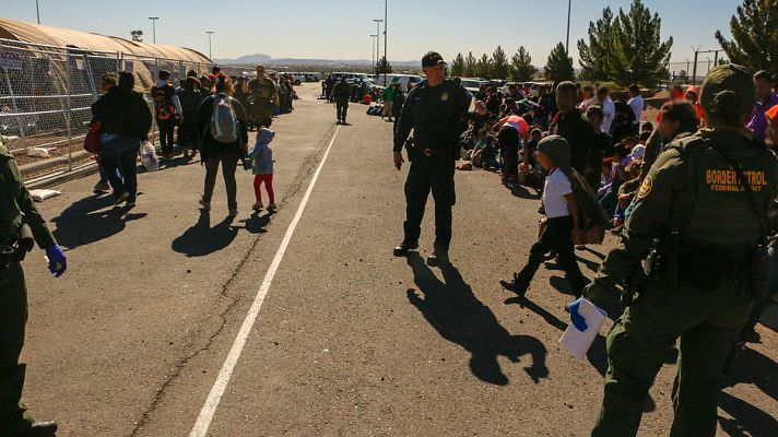 Telediario 1 - Trump impone aranceles del 5% a todos los productos que lleguen de México y podría subirlos al 25% "hasta que dejen de llegar inmigrantes ilegales"