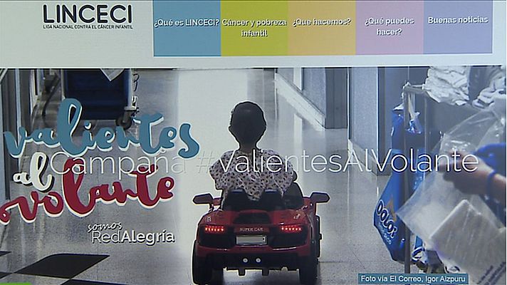 Telediario 1 - La policía desarticula una organización que captaba fondos supuestamente para niños con cáncer