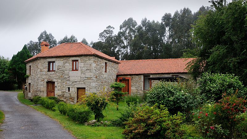 Chubascos en la mitad norte peninsular y poco nuboso en el resto - Ver ahora