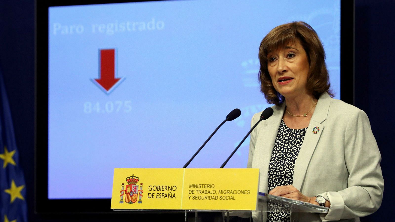 El Gobierno defiende que la bajada del paro es positiva y los sindicatos insisten en la mejora de la calidad del empleo