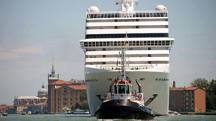 Telediario 1 - Si Venecia no prohíbe la entrada de grandes cruceros, dejará de ser Patrimonio de la Humanidad
