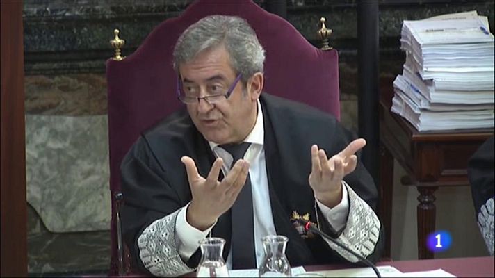 L'Informatiu - Els fiscals afirmen que l'1-O va ser un cop d'Estat