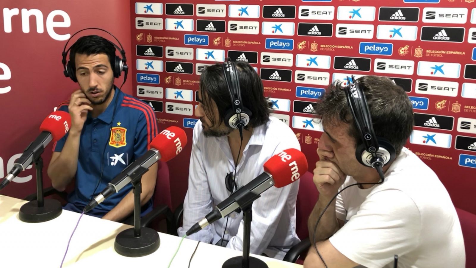 Radiogaceta de los deportes - Parejo: "Pongo la mano en el fuego por mí y mis compañeros" - Ver ahora