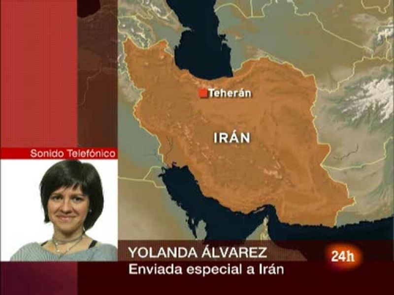  La enviada especial de TVE a Irán, Yolanda Álvarez, informa de la deicisón del Consejo de Guardianes iraní de revistar parcialmente los votos, aunque ha anunciado que no anulará las elecciones, tal y como ha pedido el líder de la oposición. Se prevé
