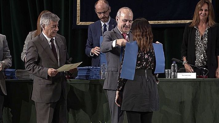 Universo UNED - Acto Académico de la Facultad de Filología de la UNED 2019