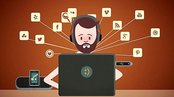 Universo UNED - Uso y abuso de móviles, redes sociales y videojuegos*