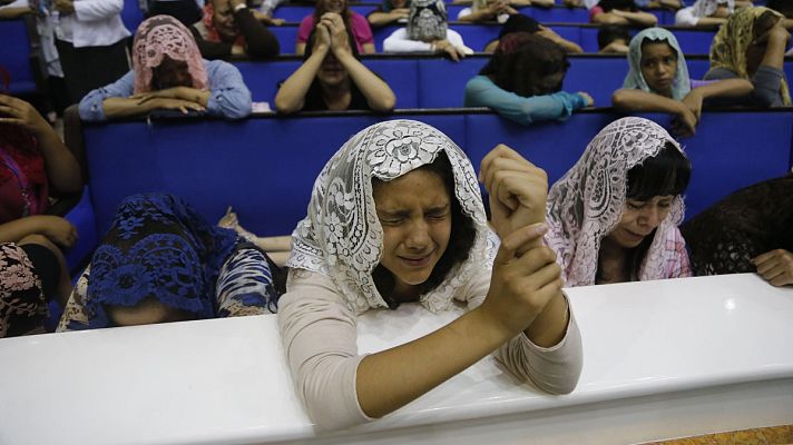 Telediario 1 - Detienen al líder de una iglesia evangélica en México por abuso sexual de menores, pornografía infantil y trata