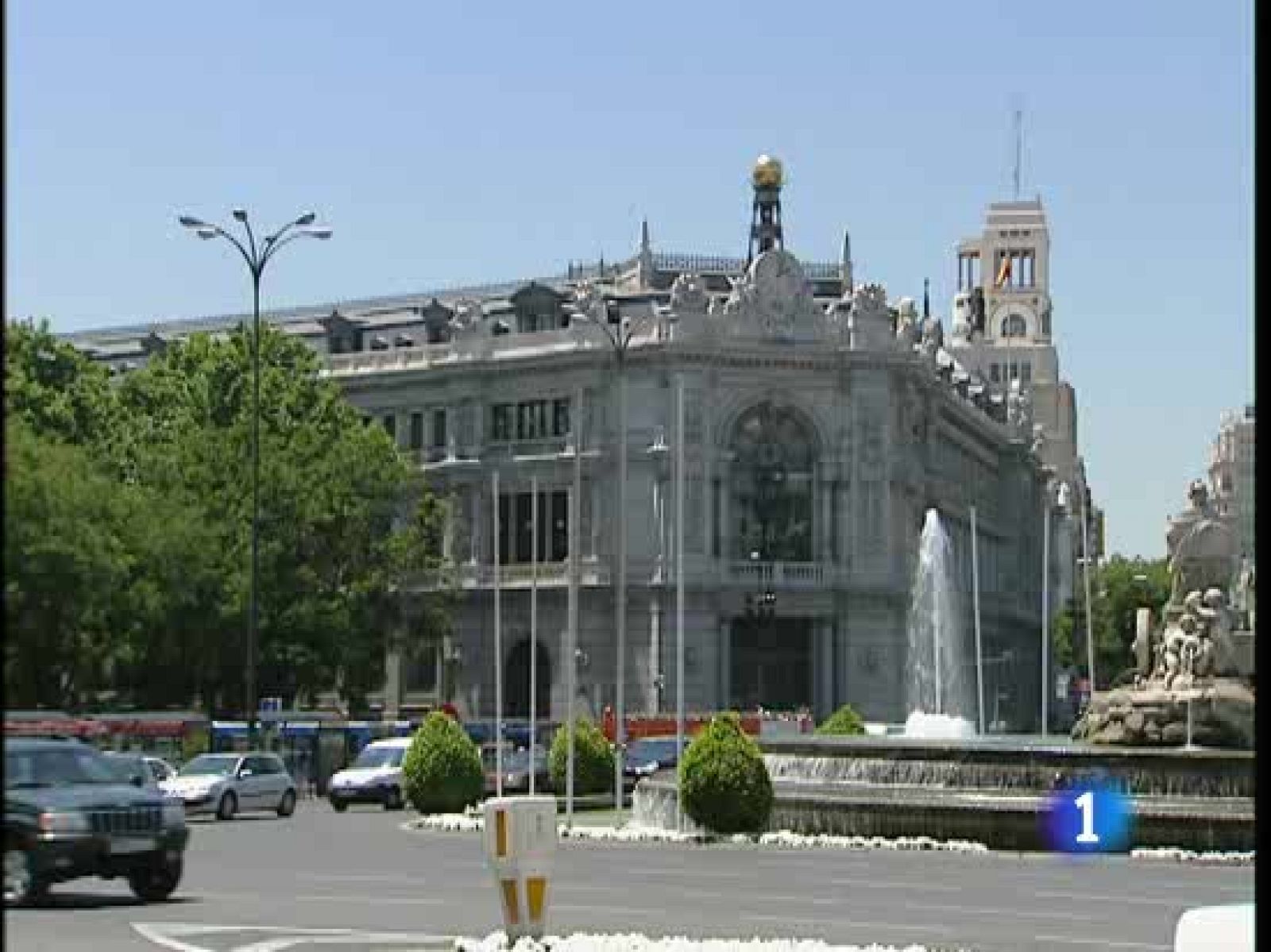 Aunque también advierte de que el paro seguirá aumentando. En su informe anual, apunta que es necesaria una reforma laboral que reduzca la destrucción de empleo, y tomar medidas que acaben con el déficit público.