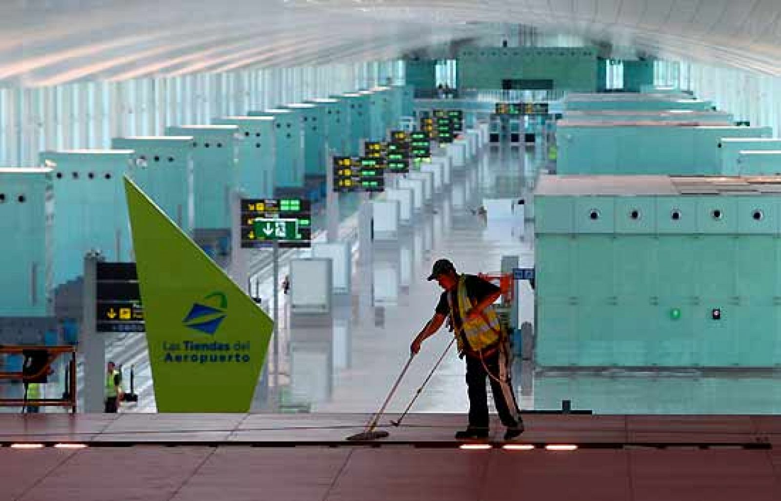 El Prat estrena su nueva terminal