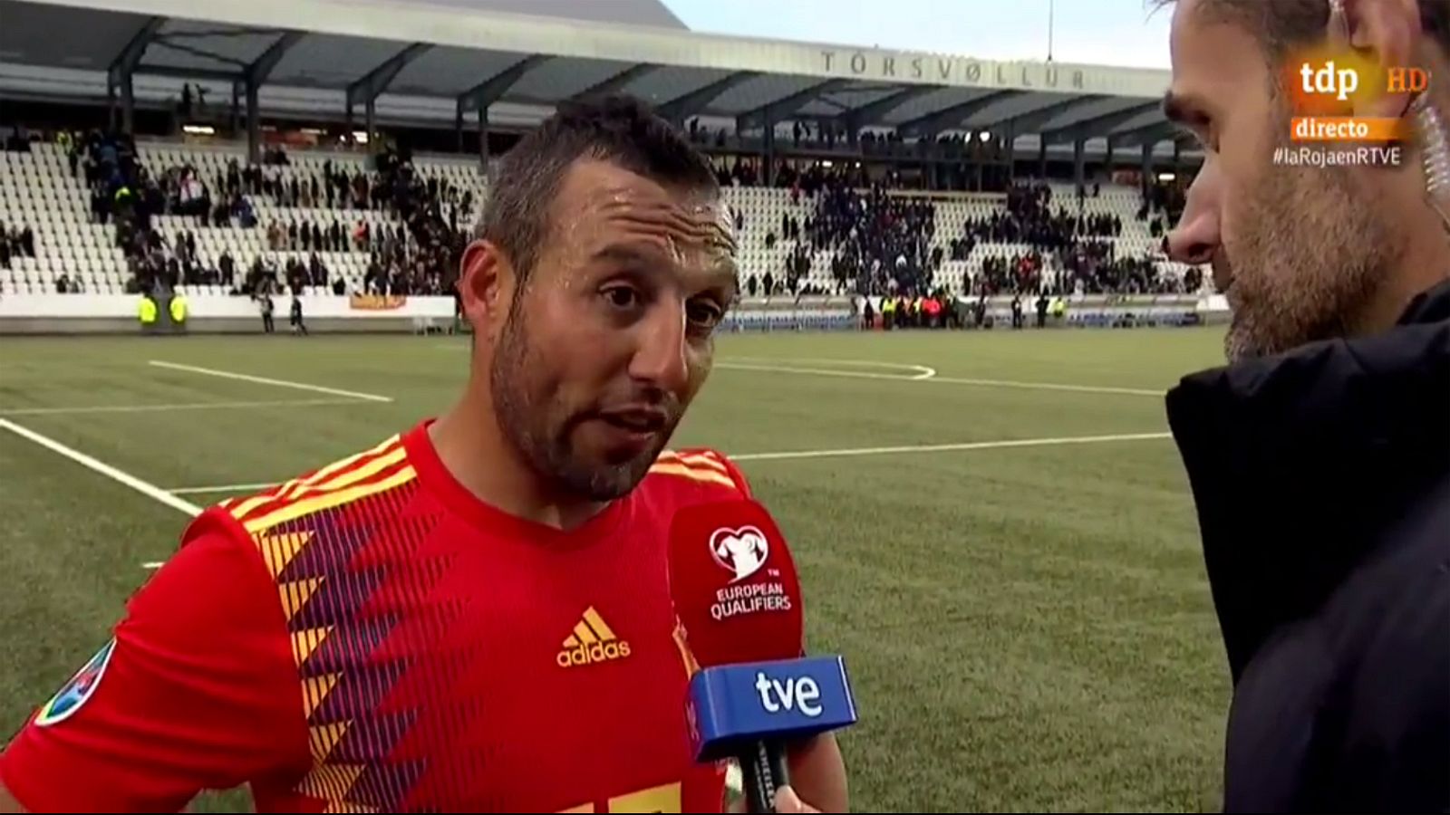 Fútbol: Cazorla, de vuelta: "Da gusto jugar con la selección" - RTVE.es | Ver