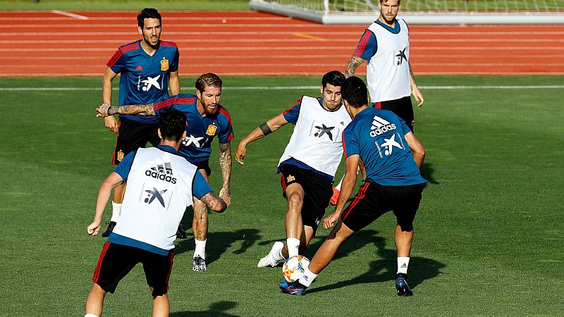 España prepara en Madrid el partido del lunes ante Suecia