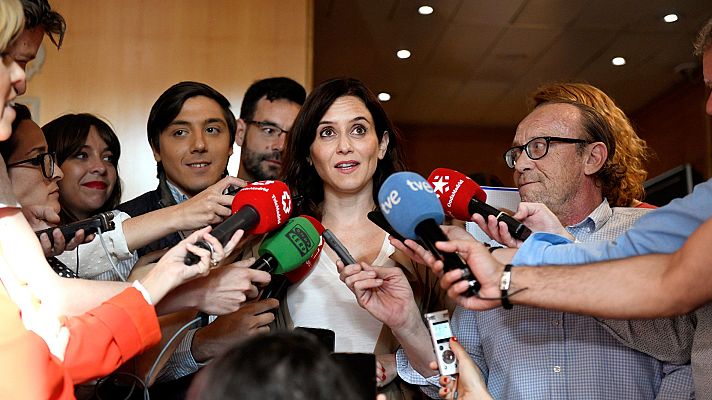Informativo 24h - Díaz Ayuso se abre a una abstención del PP para evitar que Sánchez gobierne con "independentistas y el entorno de ETA"