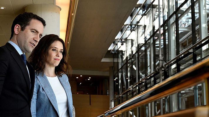 Telediario 1 - PP y Ciudadanos se mantienen en su posición y descartan abstenerse en la investidura de Sánchez