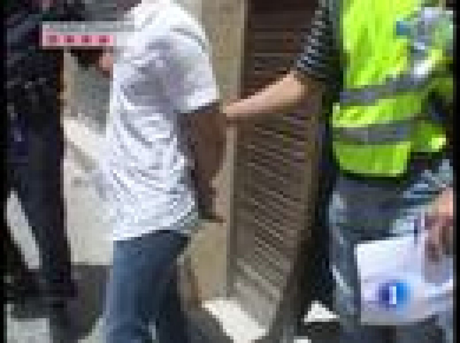 77 detenidos en el golpe a la mafia china en Barcelona | Ver