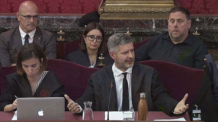 Telediario 1 - Las defensas de los acusados del 'procés' niegan la rebelión