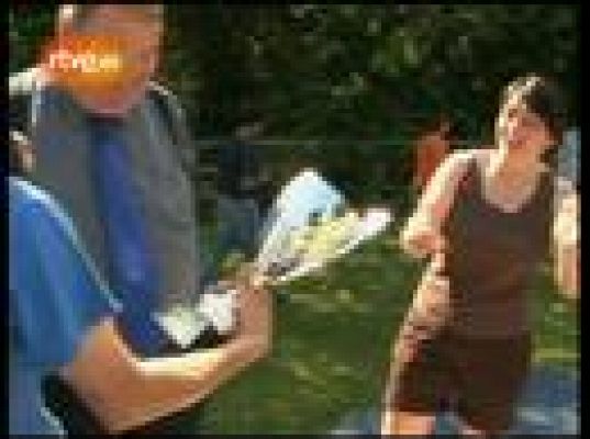  - A fuerza de pulso con los pies