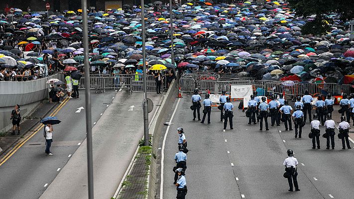 Telediario 1 - Nuevas manifestaciones en Hong Kong contra la ley de extradición