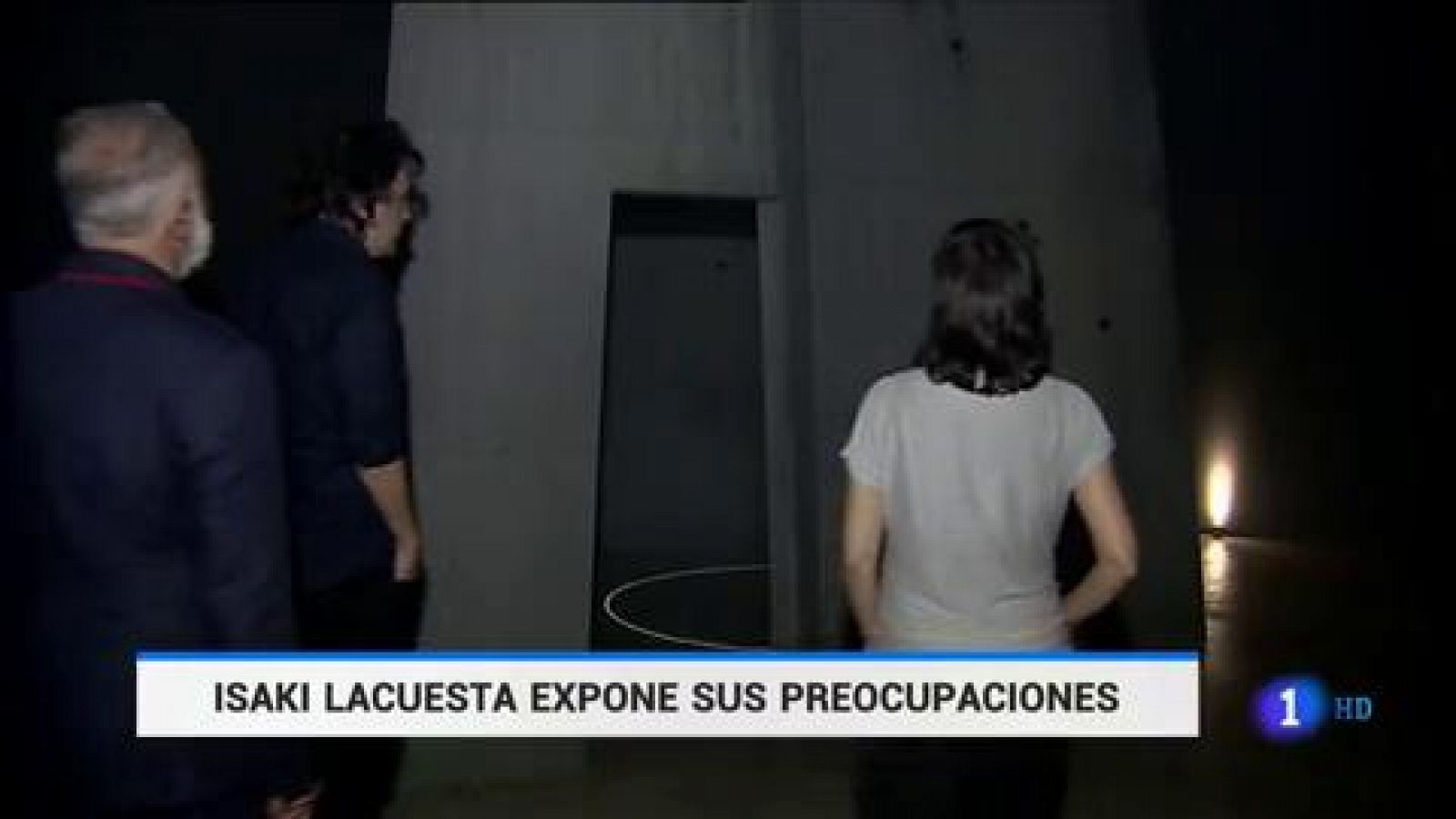 Telediario 1: El cineasta Isaki Lacuesta nos descubre su faceta como artista visual en Barcelona | RTVE Play
