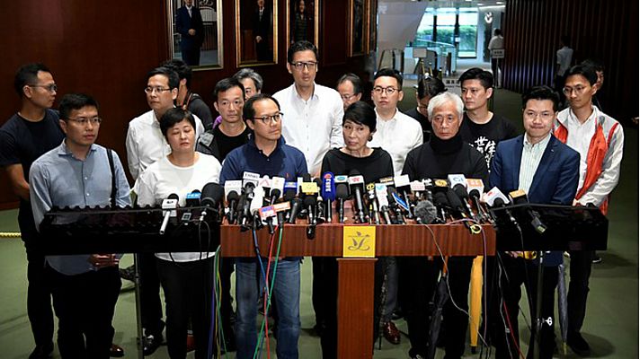 Telediario 1 - Hong Kong pospone la Ley de Extradición sin nueva fecha