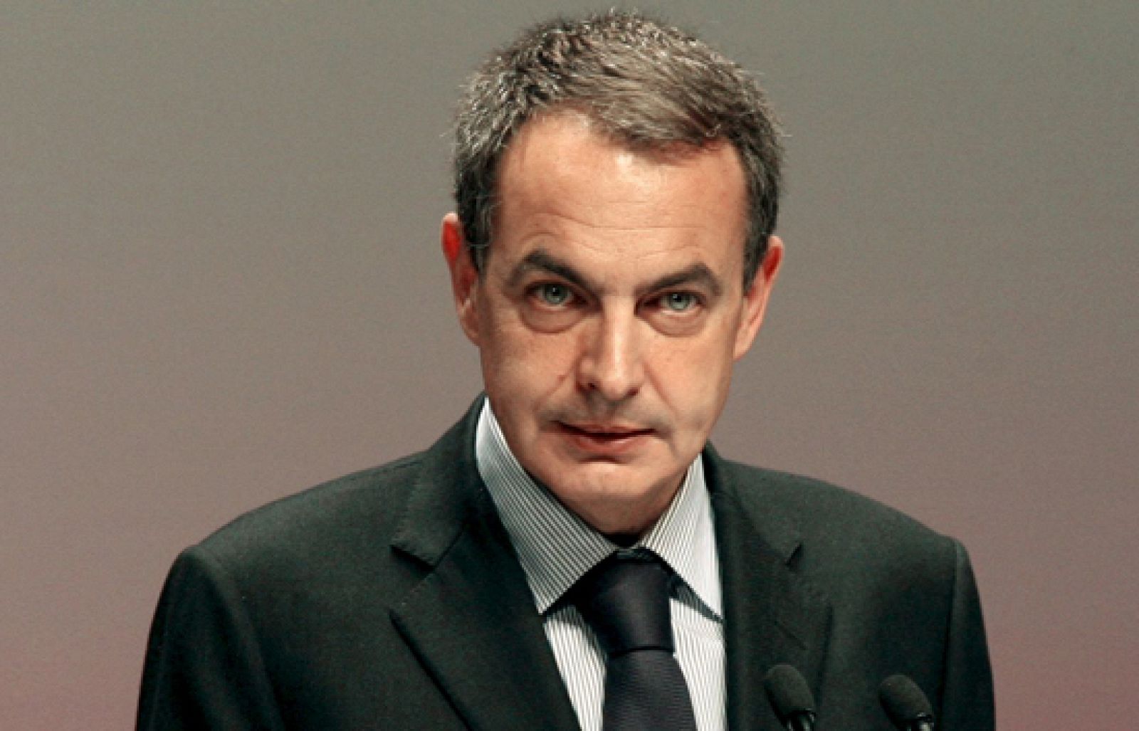 En Bruselasse celebra el Consejo Europeo al que asiste el presidente del Gobierno. Una cumbre en la que de nuevo la crisis económica centrará el debate. 