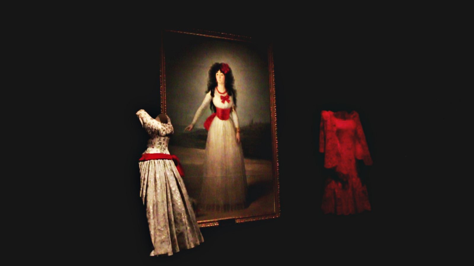 Eloy Martínez de la Pera habla de 'Balenciaga y la pintura española' | Ver