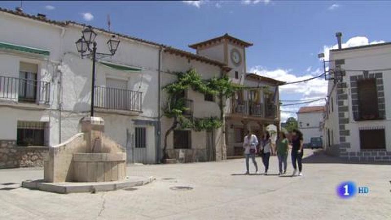 Armuña de Tajuña es un pueblo de 250 habitantes en Guadalajara dónde, por primera vez, todo el consistorio estás formado por mujeres.