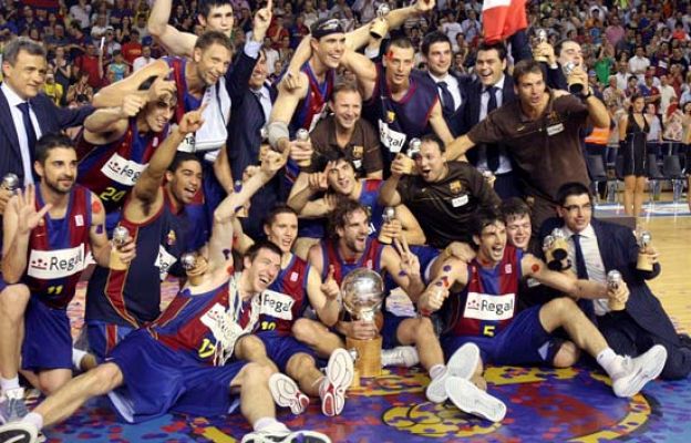 Baloncesto en RTVE - El Barça recibe su copa de la ACB