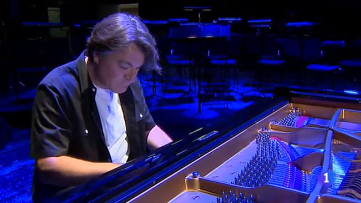 Telediario 1 - Dorantes se inspira en la vuelta al mundo de Magallanes y Elcano para 'La roda del viento'