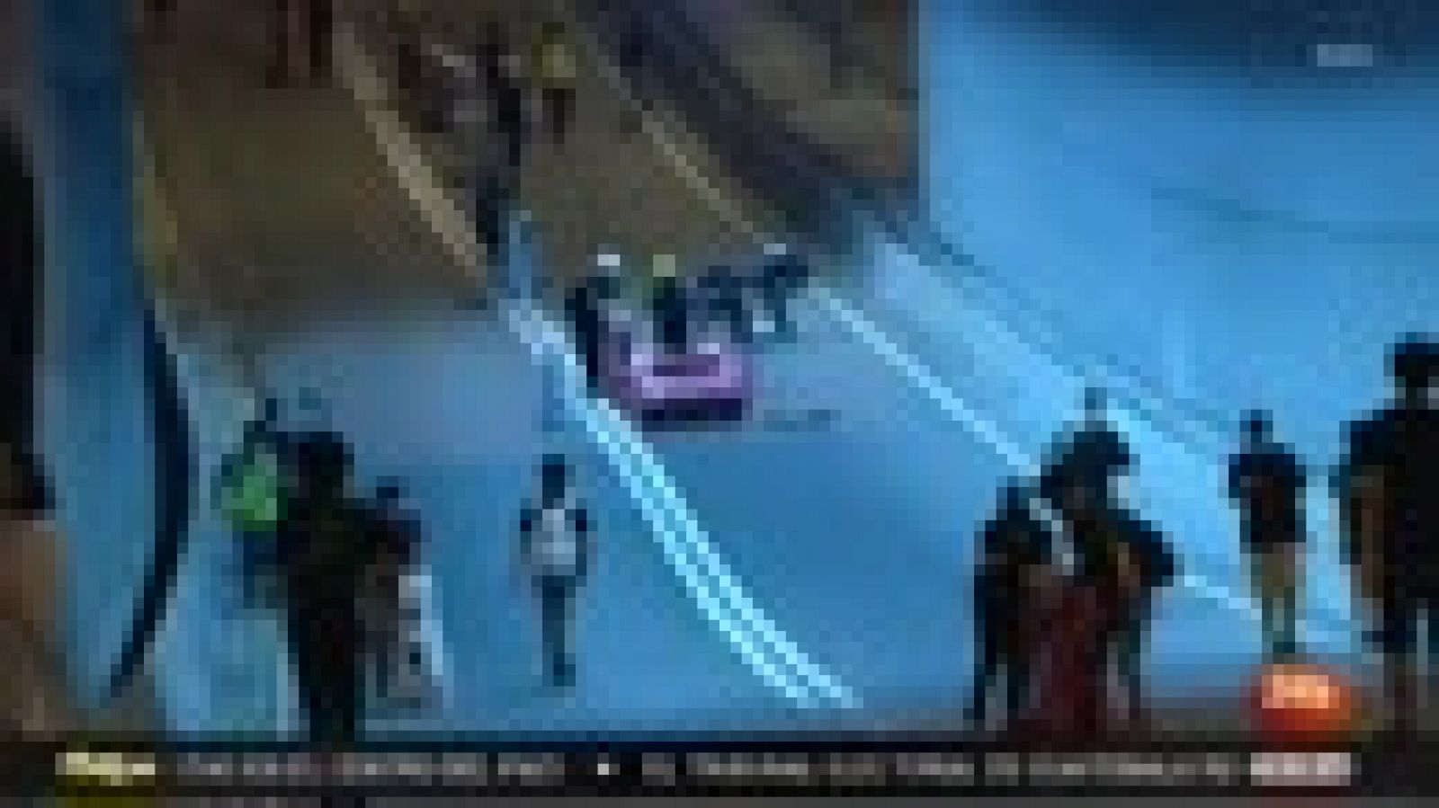 El líder de los "paraguas amarillos" sale de prisión y pide la dimisión de Carrie Lam - Informativo 24h | Ver