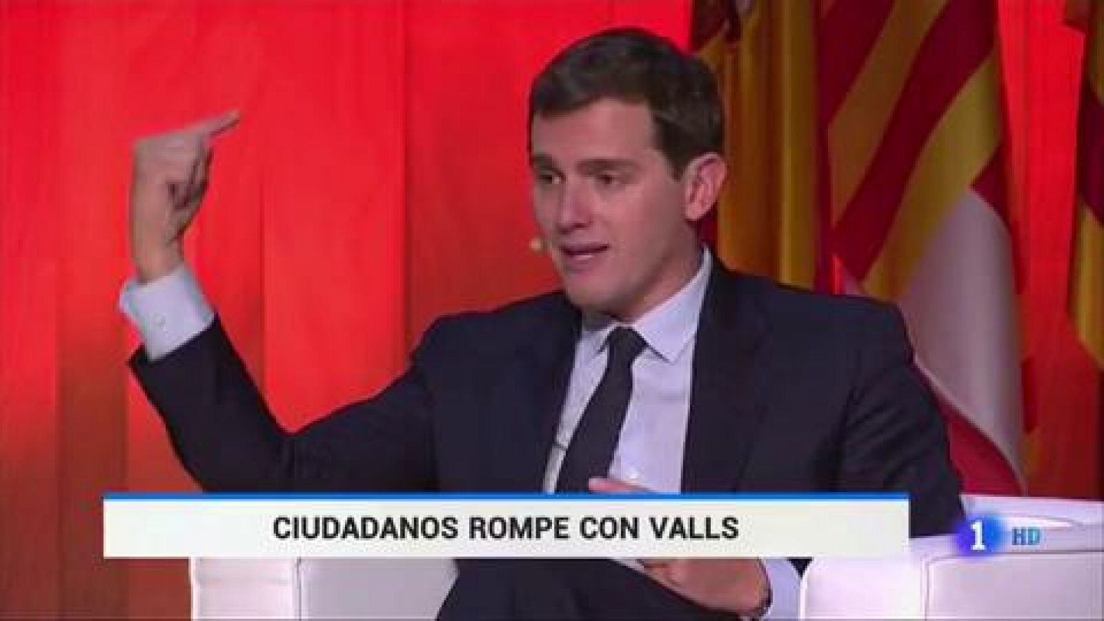 Ciudadanos rompe con Valls en Barcelona tras votar a favor de la investidura de Colau